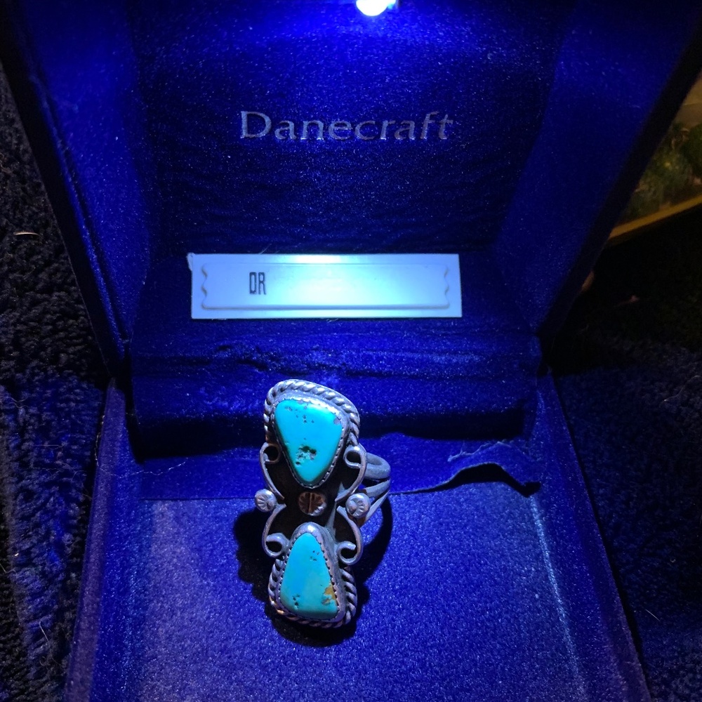 Turquoise silver ring
